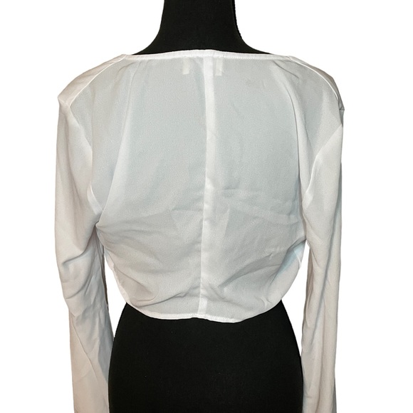 Show me your mumu long sleeve tie crop top size medium - Picture 4 of 6